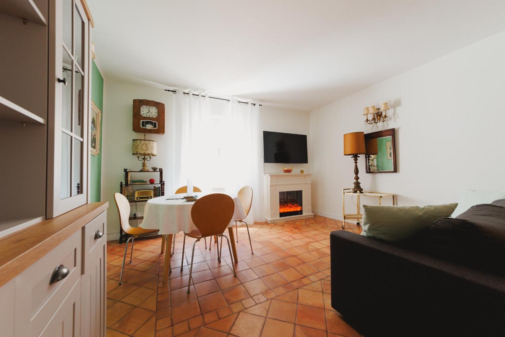 Sardinia Re - Sa Pretziosa Apartment *
